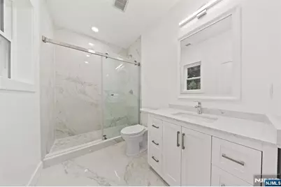 418 East Avenue, Northvale, NJ 07647 - Photo 11