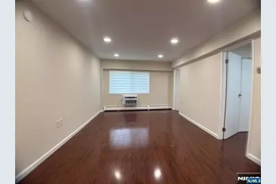 333 Grand Avenue 1P #1P, Palisades Park, NJ 07650 - Photo 7