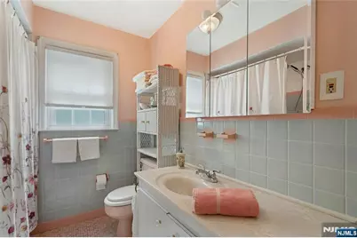 10-01 Plymouth Drive, Fair Lawn, NJ 07410 - Photo 21