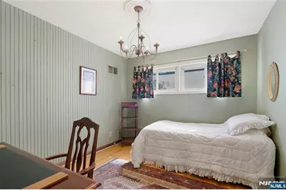 10-01 Plymouth Drive, Fair Lawn, NJ 07410 - Photo 19
