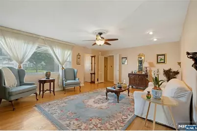 10-01 Plymouth Drive, Fair Lawn, NJ 07410 - Photo 7