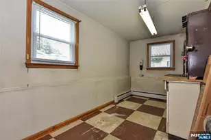 23 Harrison Ave, Saddle Brook Township, NJ 07663 - Photo 25