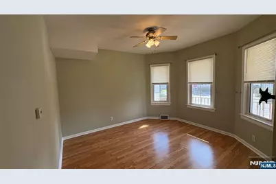 107 3rd Avenue 1st Floor #1st Floor, Hawthorne, NJ 07506 - Photo 3