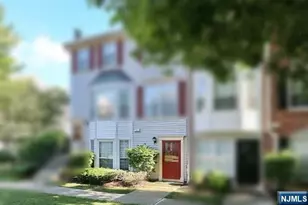 752 Pepperidge Rd, Mahwah, NJ 07430 - Photo 3