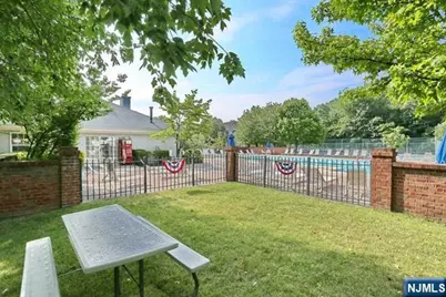 752 Pepperidge Road, Mahwah, NJ 07430 - Photo 23