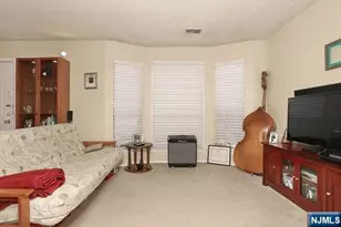 752 Pepperidge Rd, Mahwah, NJ 07430 - Photo 5