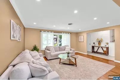 31 Monhegan Avenue, Wayne, NJ 07470 - Photo 27