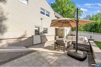 31 Monhegan Avenue, Wayne, NJ 07470 - Photo 7