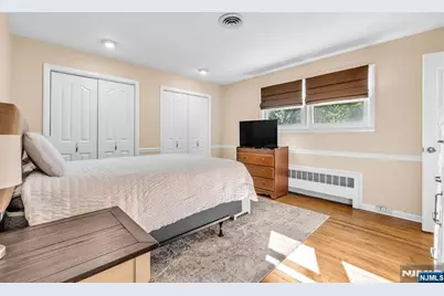 31 Monhegan Avenue, Wayne, NJ 07470 - Photo 19