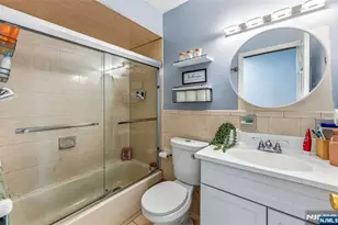56 Vincent St, Newark, NJ 07105 - Photo 7