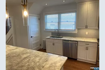 971 Virgil Avenue, Ridgefield, NJ 07657 - Photo 9