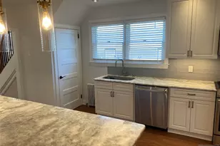 971 Virgil Ave, Ridgefield, NJ 07657 - Photo 9