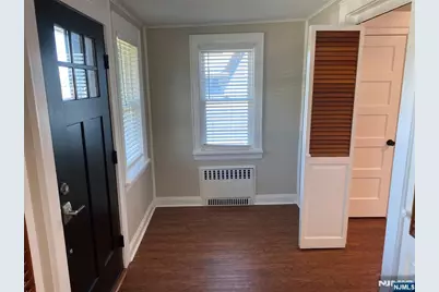 971 Virgil Avenue, Ridgefield, NJ 07657 - Photo 3
