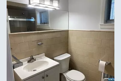 971 Virgil Avenue, Ridgefield, NJ 07657 - Photo 19