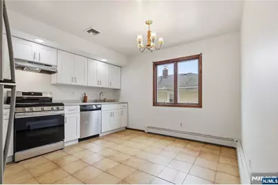 44 Williams Avenue, South Hackensack Township, NJ 07606 - Photo 5
