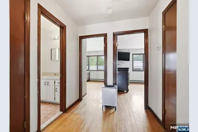 44 Williams Avenue, South Hackensack Township, NJ 07606 - Photo 7