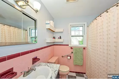 559 Herrmann Avenue, River Vale Township, NJ 07675 - Photo 11