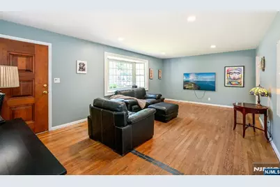 559 Herrmann Avenue, River Vale Township, NJ 07675 - Photo 13