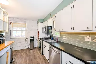 559 Herrmann Avenue, River Vale Township, NJ 07675 - Photo 19