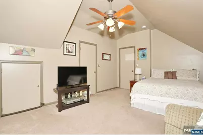 305 Depew Street, Dumont, NJ 07628 - Photo 23