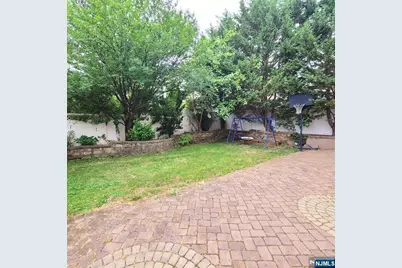 526 Moonachie Avenue, Wood Ridge, NJ 07075 - Photo 37