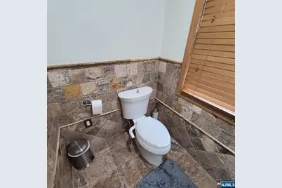 526 Moonachie Avenue, Wood Ridge, NJ 07075 - Photo 23