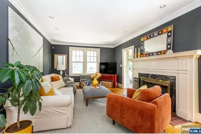 85 Hawthorne Avenue, Glen Ridge, NJ 07028 - Photo 11