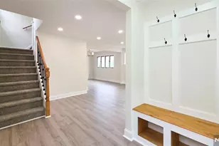 564 Maple Ave, Teaneck Township, NJ 07666 - Photo 3
