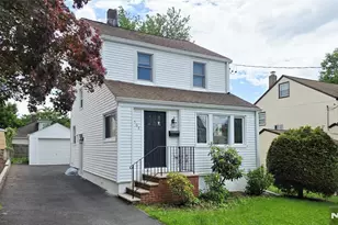 564 Maple Ave, Teaneck Township, NJ 07666 - Photo 1