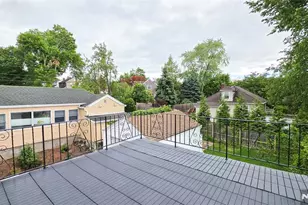 564 Maple Ave, Teaneck Township, NJ 07666 - Photo 23