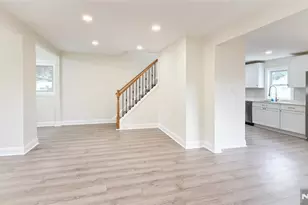 564 Maple Ave, Teaneck Township, NJ 07666 - Photo 9