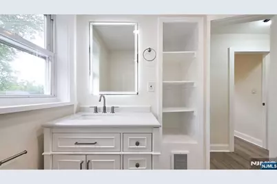 564 Maple Avenue, Teaneck Township, NJ 07666 - Photo 29