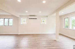 564 Maple Ave, Teaneck Township, NJ 07666 - Photo 5