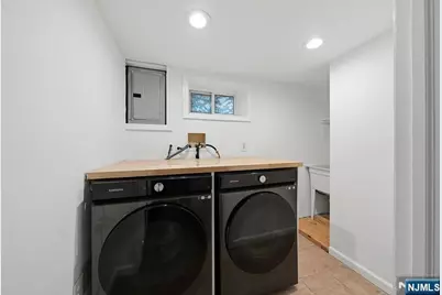 501 2nd Avenue, Roselle, NJ 07203 - Photo 13