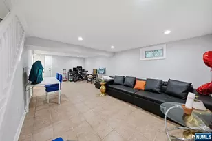 501 2nd Ave, Roselle, NJ 07203 - Photo 9