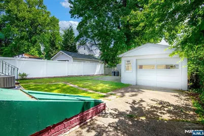 53 Sunnyside Avenue, Dumont, NJ 07628 - Photo 19