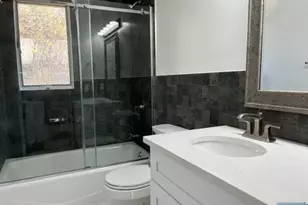 520 Glen Ave B, Palisades Park, NJ 07650 - Photo 13
