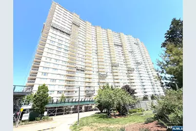 555 North Avenue, Fort Lee, NJ 07024 - Photo 3
