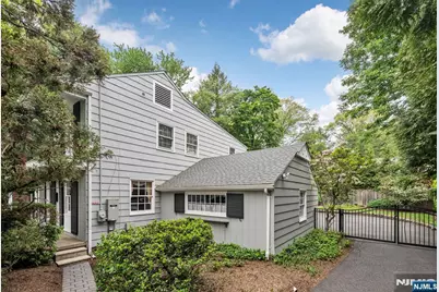 37 Van Dyke Drive, Ho Ho Kus, NJ 07423 - Photo 27