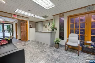 55 Paramus, Paramus, NJ 07652 - Photo 5