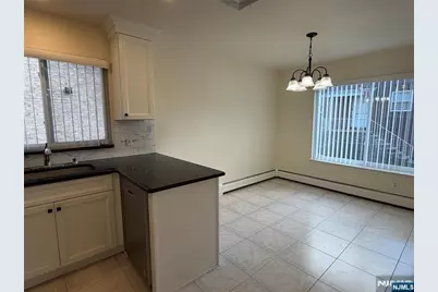 440 Brinkerhoff Avenue A #A, Fort Lee, NJ 07024 - Photo 9