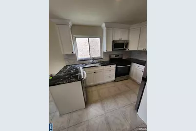 440 Brinkerhoff Avenue A #A, Fort Lee, NJ 07024 - Photo 5