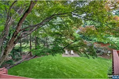 559 Wayne Drive, River Vale Township, NJ 07675 - Photo 33