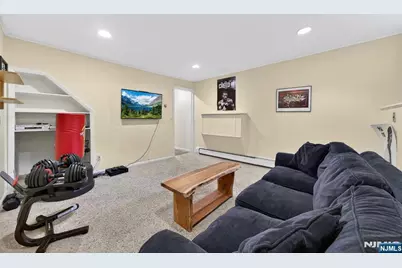 559 Wayne Drive, River Vale Township, NJ 07675 - Photo 27
