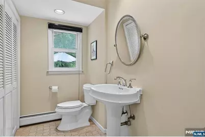 559 Wayne Drive, River Vale Township, NJ 07675 - Photo 15