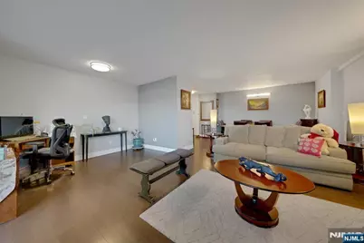 200 Winston Drive 106 #106, Cliffside Park, NJ 07010 - Photo 7