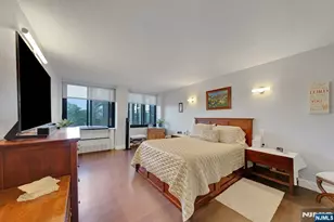200 Winston Dr 106, Cliffside Park, NJ 07010 - Photo 15