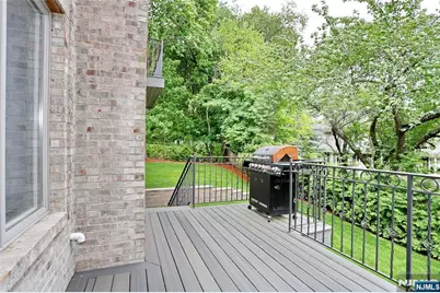 65 Ross Avenue, Demarest, NJ 07627 - Photo 17