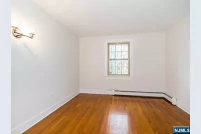 81A Alexander Avenue 1 #1, Montclair, NJ 07043 - Photo 11
