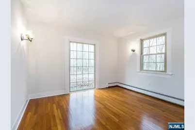 81A Alexander Avenue 1 #1, Montclair, NJ 07043 - Photo 9